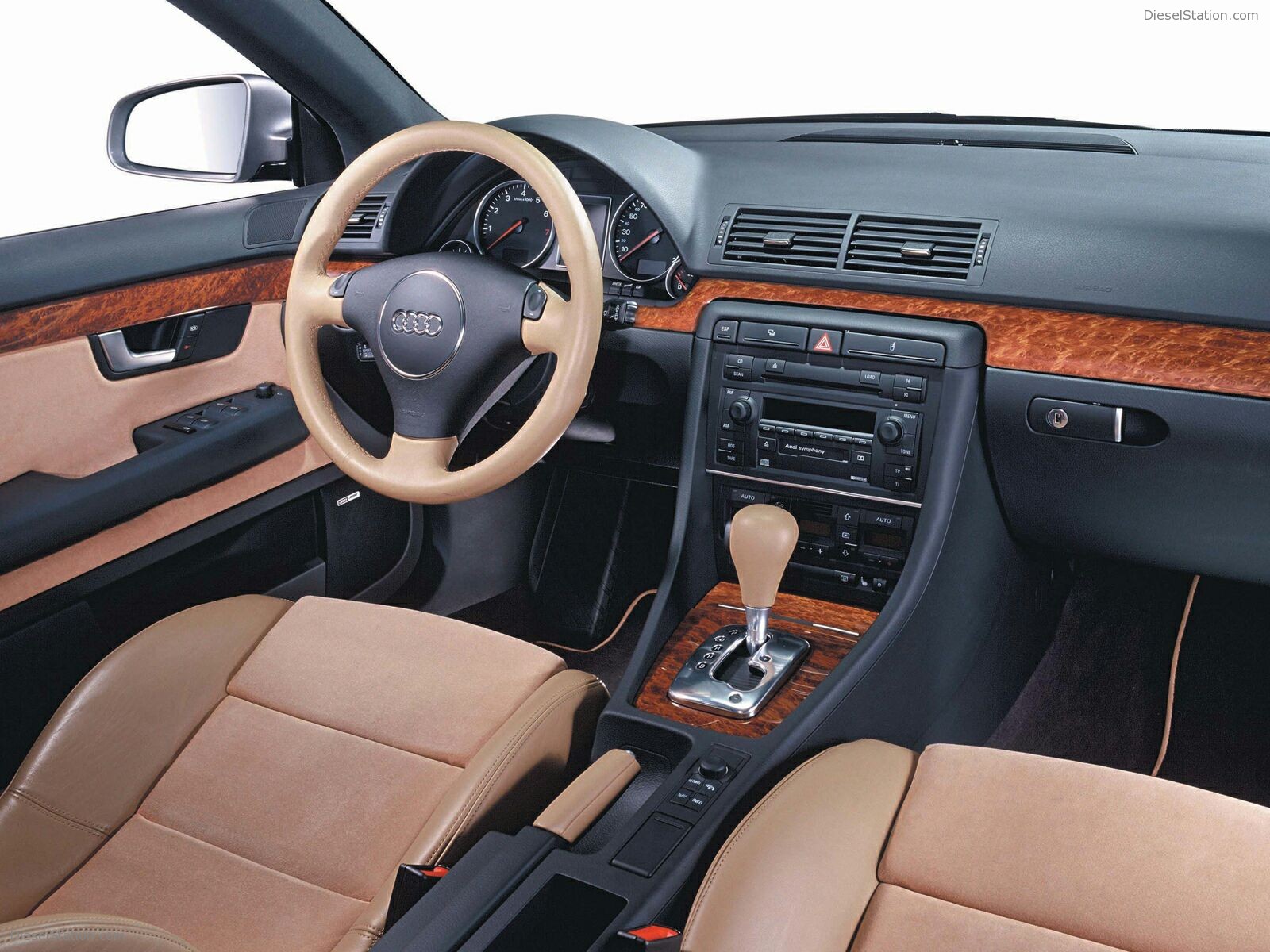 Audi A4 Avant (2000)